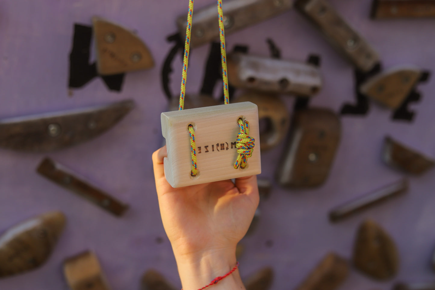 WHISE Bender – wooden training tool made from reclaimed or certified wood