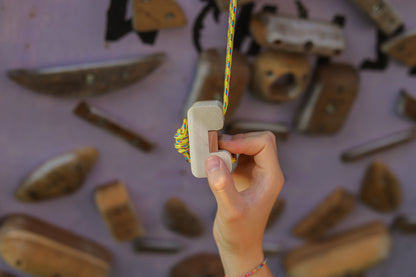 WHISE Bender – hölzernes Trainingsgerät aus recyceltem oder zertifiziertem Holz